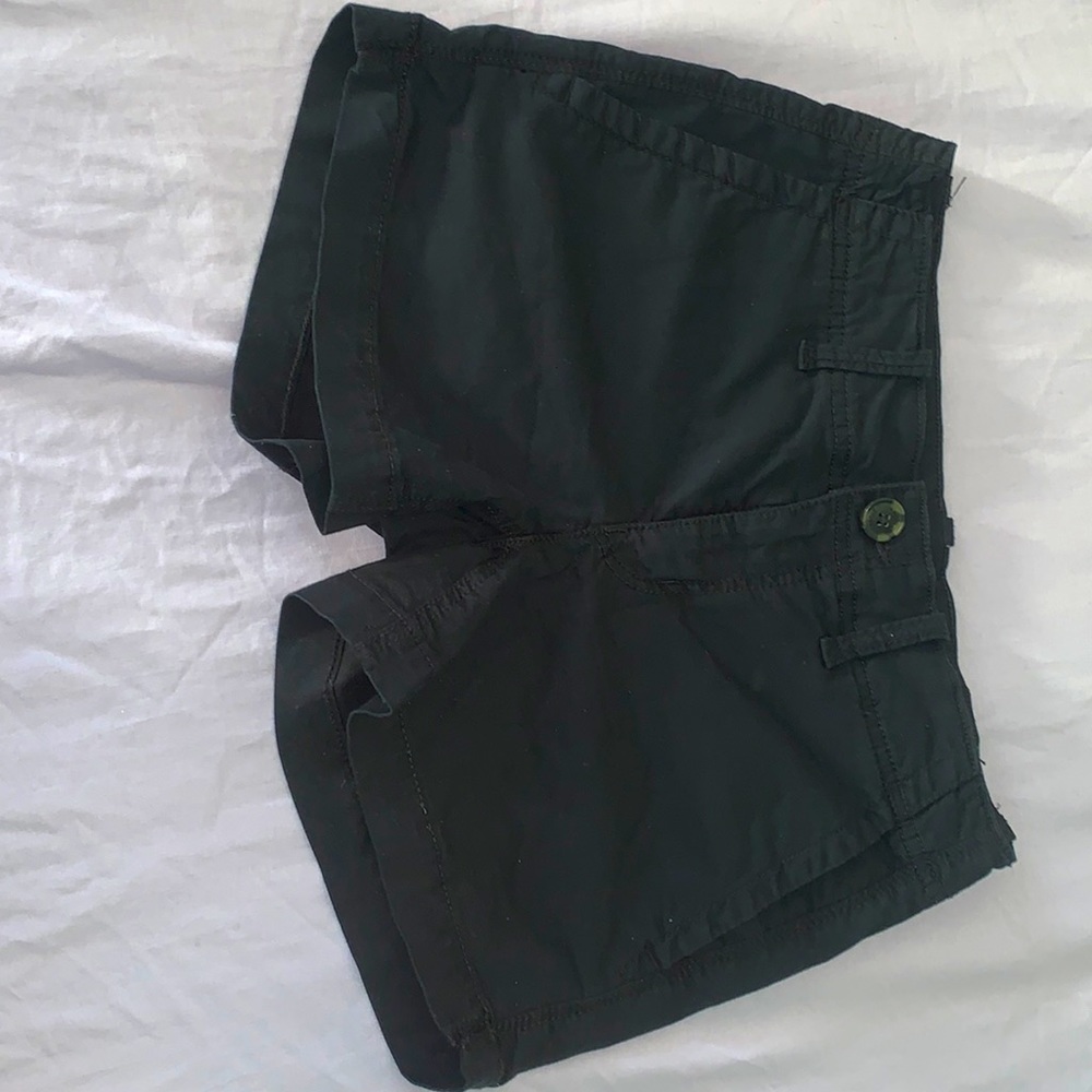 Black American Eagle short size 00 super stretch